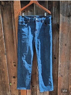 QUINCE Stretch High Rise Straight Jeans Size 32